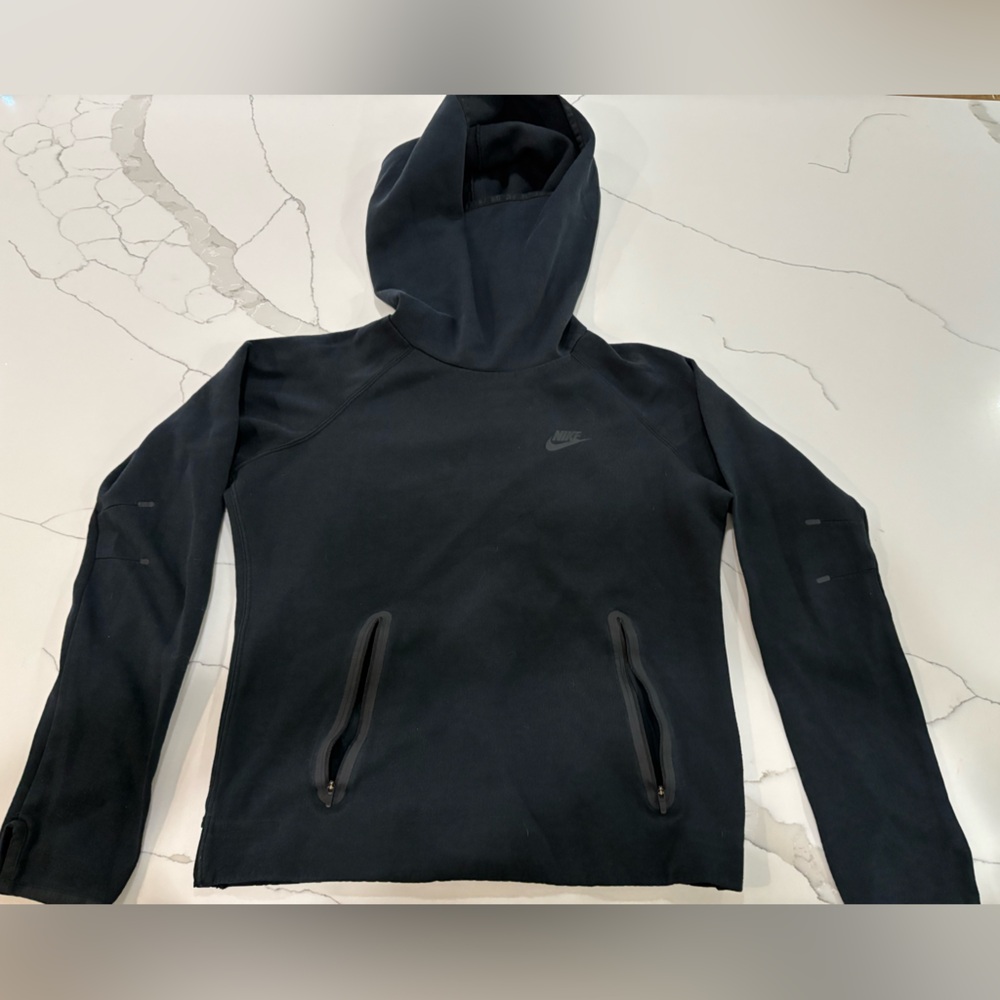 Nike Black Turtleneck Hoodie with Zippered Pockets